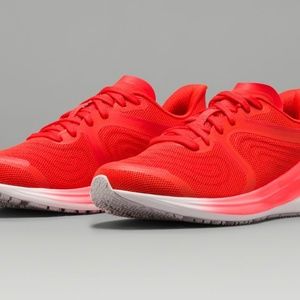 Lululemon Blissfeel running shoe in flare
